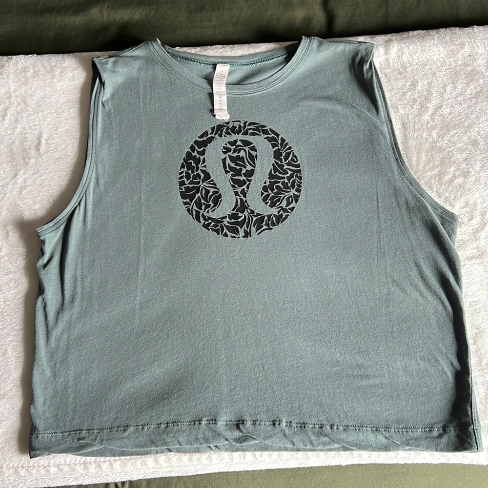 lululemon athletica Tank Top in Sage Green and Black